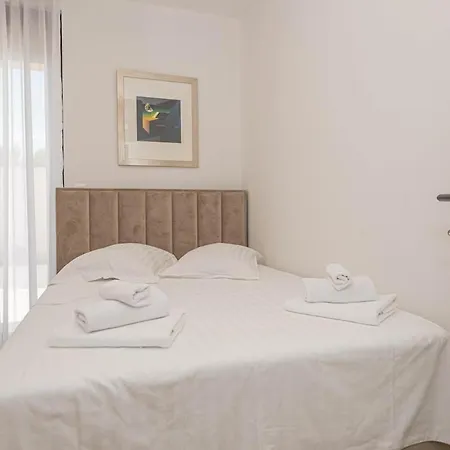 Appartamento Bruna Oasis Brodarica (Sibenik-Knin)